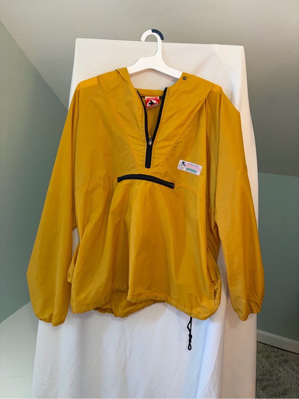 Vintage 1990s Mickey Inc. Walt Disney World Pullover Windbreaker Jacket size 2XL
